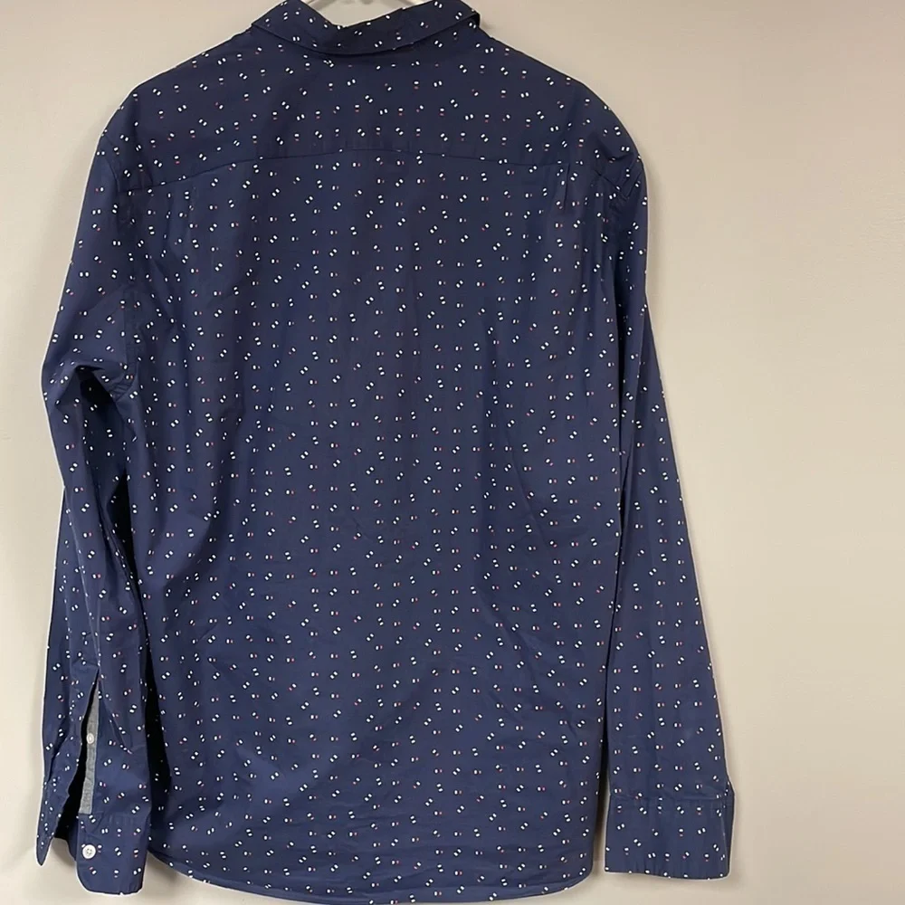 J.Crew Men's Slim Fit  Button Down Shirt, XL, Navy with red & white design